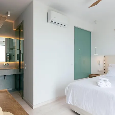 Heniochos * חאניה